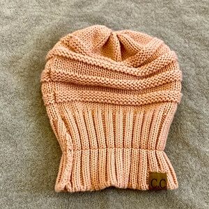 Thread slightly coming out, comfy